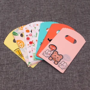 50 mini small plastic bags boutique store accessories and small products packaging bags stall shopping gift bags handbags jewellery packaging