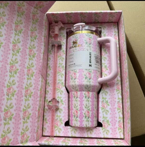 Stanley Cup LoveShack Fancy Limited Edition - Image 2
